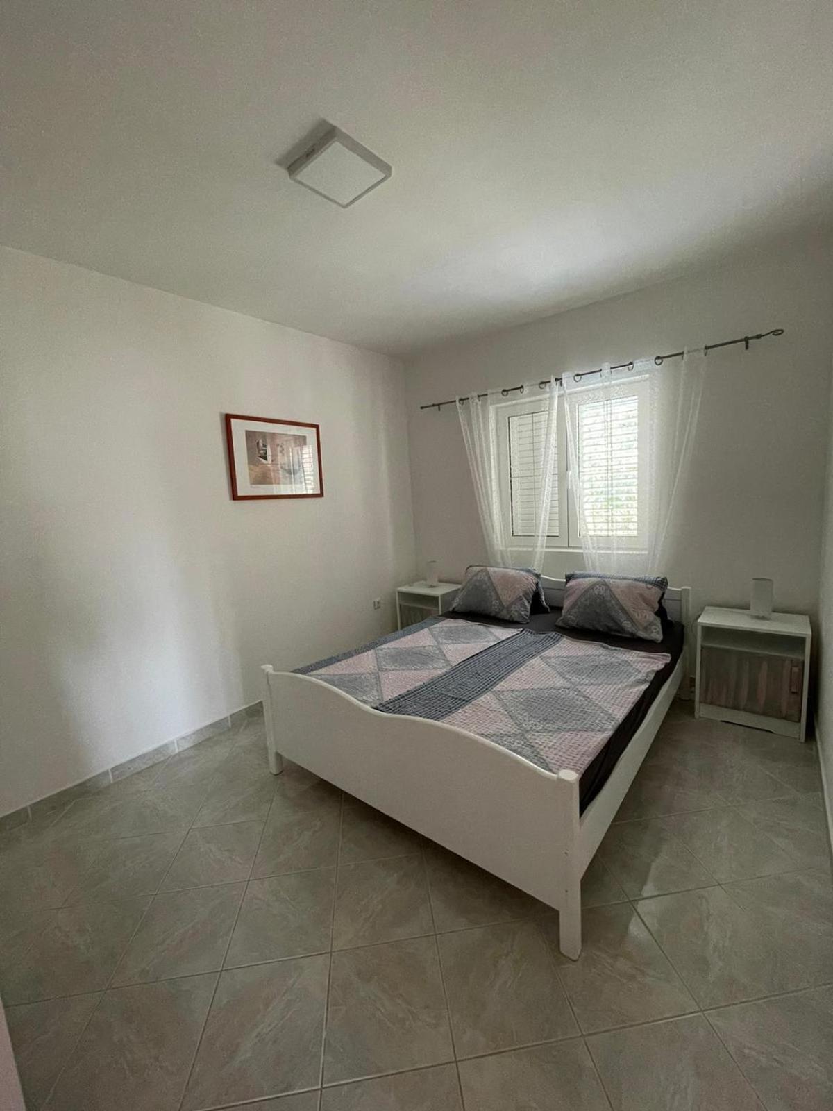 Apartmani Ira Vir Quarto foto